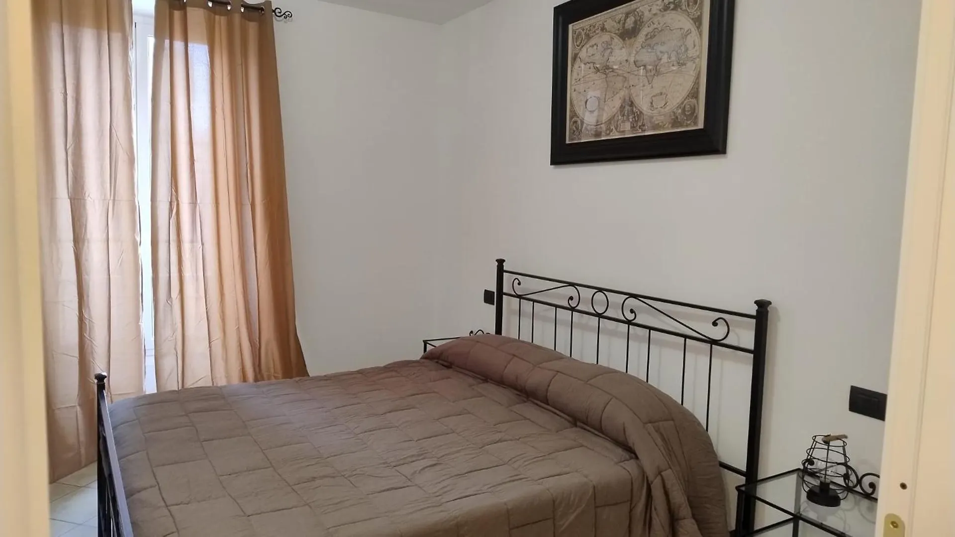 Albenga Sweet Holidays Rooms & Apartaments Bilocale Appena Ristrutturato Apartment